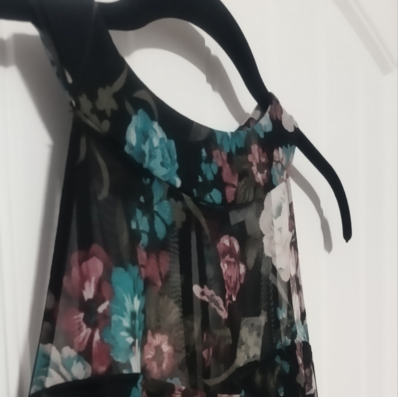 New Floral Mesh Halter Dress / Size 2X - Picture 2 of 9
